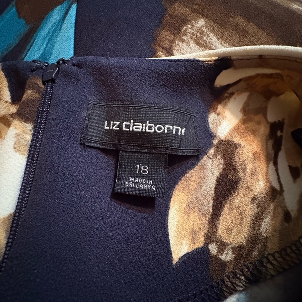 Liz Claiborne Floral Dress - NWT - Picture 10 of 11